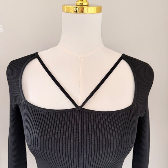 Elie Tahari Ribbed Sweater in Black, Sz S - Picture 4 of 10